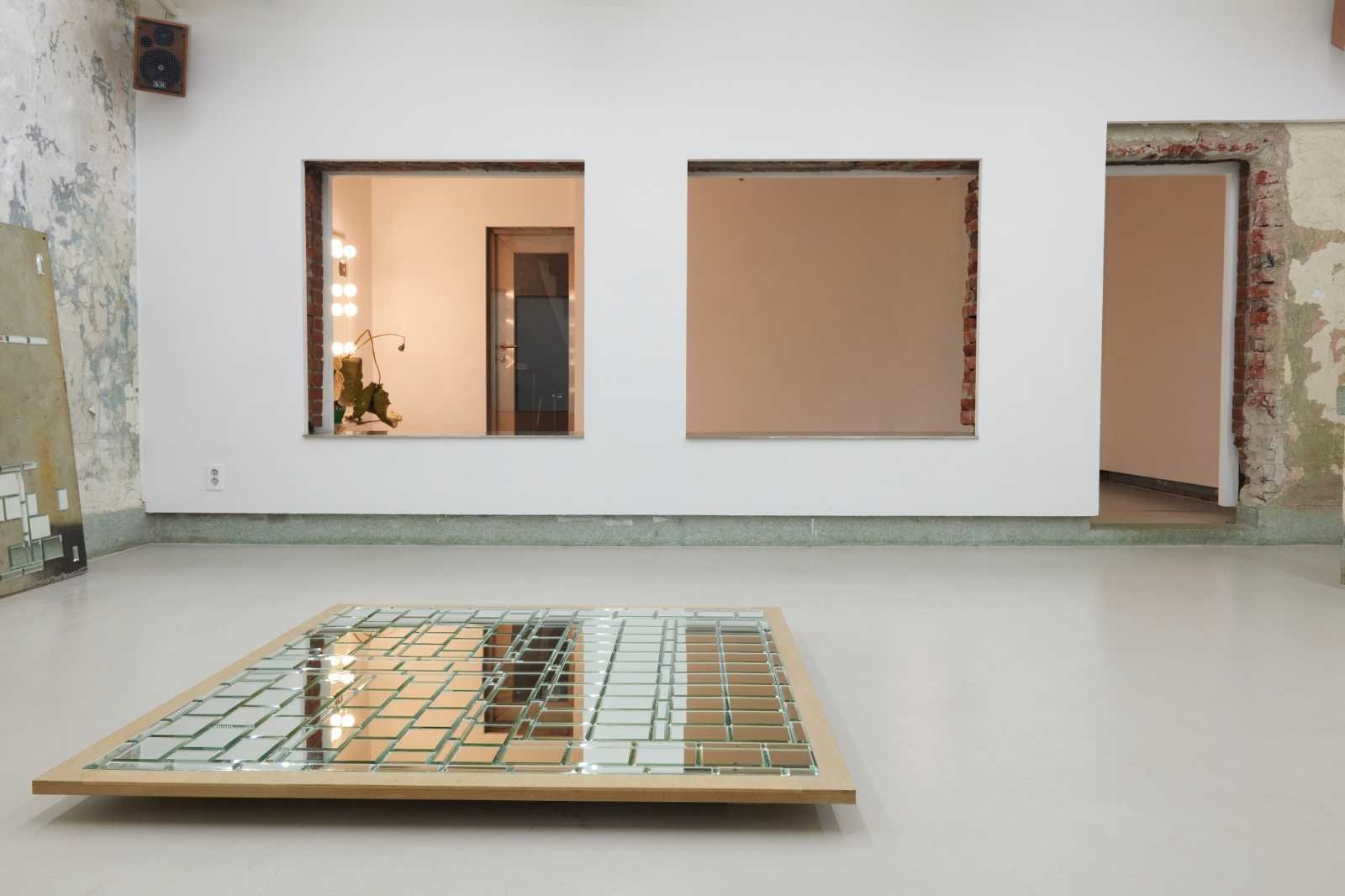 Four disobediences / 네 가지 무례함